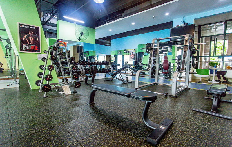 健身房器材